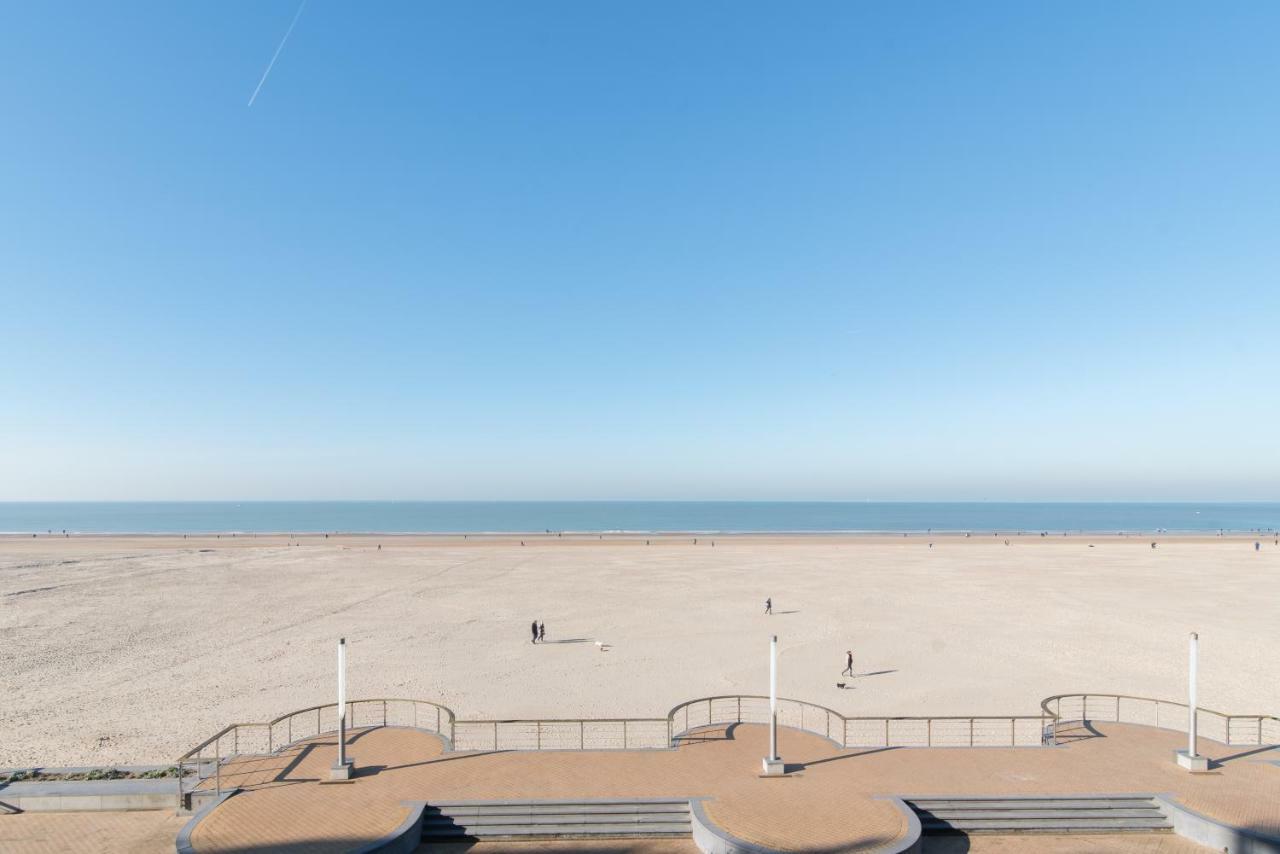 Ter Duinen Lägenhet Oostende Exteriör bild